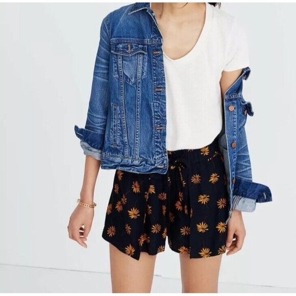 Madewell Pull On Tie Shorts In Fresh Daisy Women’s Size Small Viscose Floral - Picture 7 of 10
